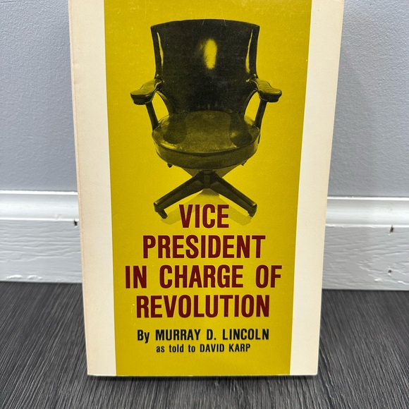 Vice President in Charge of Revolution Book - good condition - Picture 1 of 3